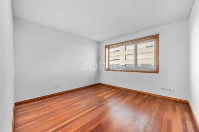Apartamento T2 para Arrendamento em Matosinhos e Leça da Palmeira