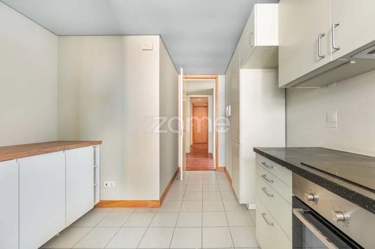 Apartamento T2 para Arrendamento em Matosinhos e Leça da Palmeira Foto 14