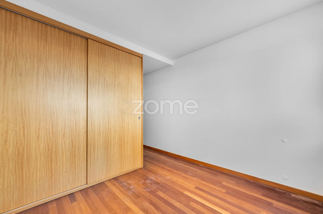 Apartamento T2 para Arrendamento em Matosinhos e Leça da Palmeira Foto 23