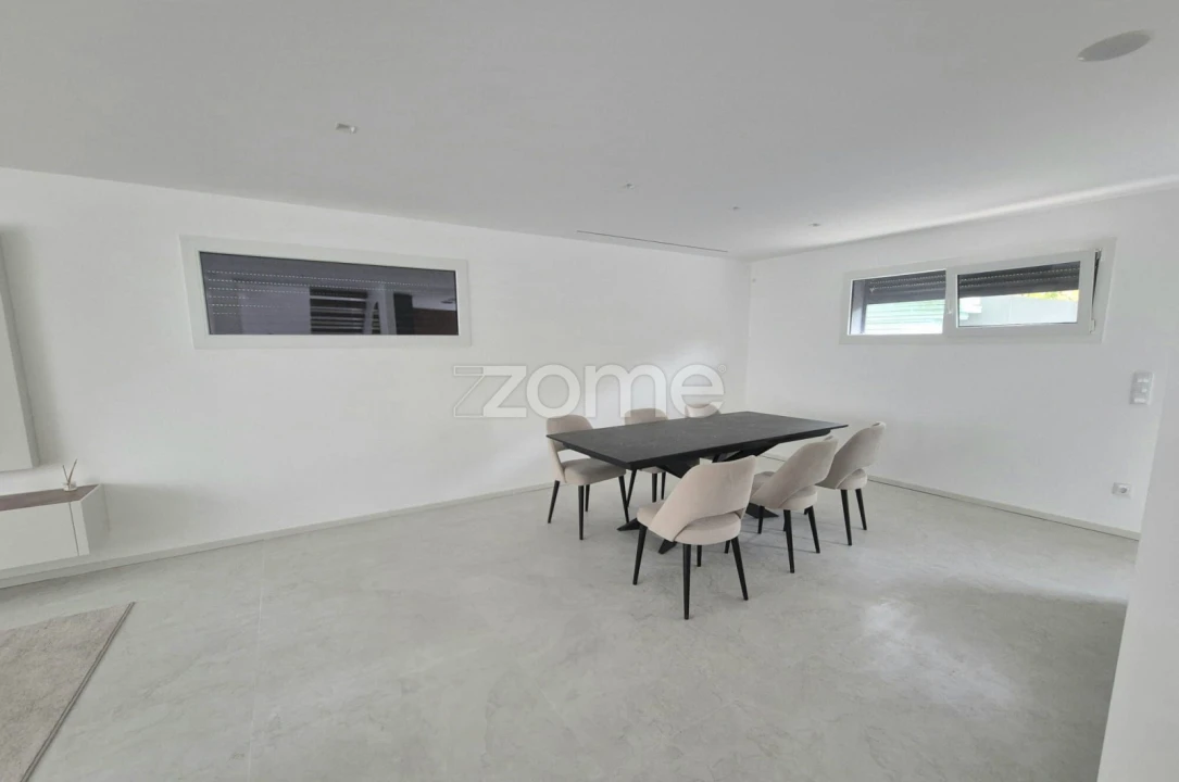 Moradia T3 para Venda em Lanhas Foto 42