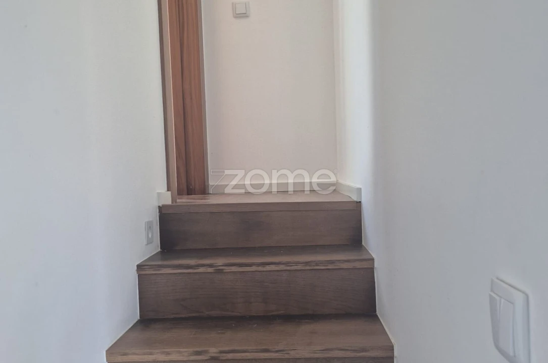 Moradia T3 para Venda em Lanhas Foto 42