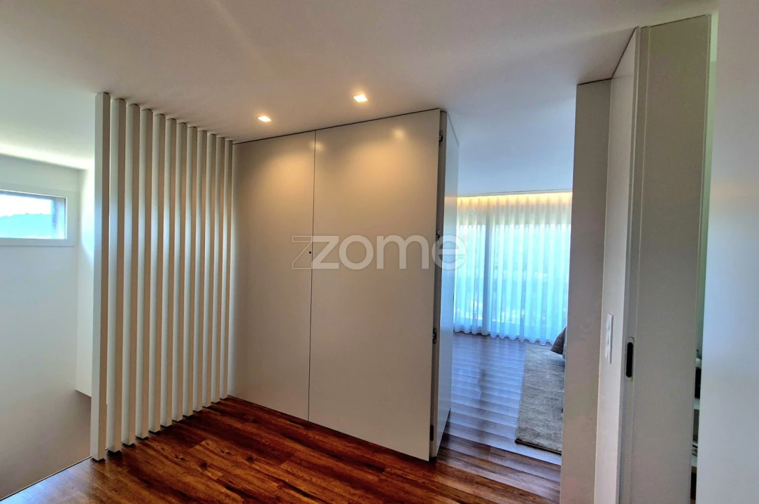 Moradia T3 para Venda em Lanhas Foto 21
