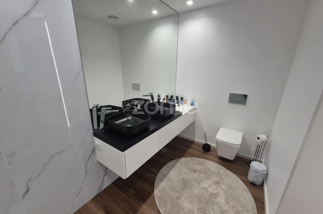 Moradia T3 para Venda em Lanhas Foto 28