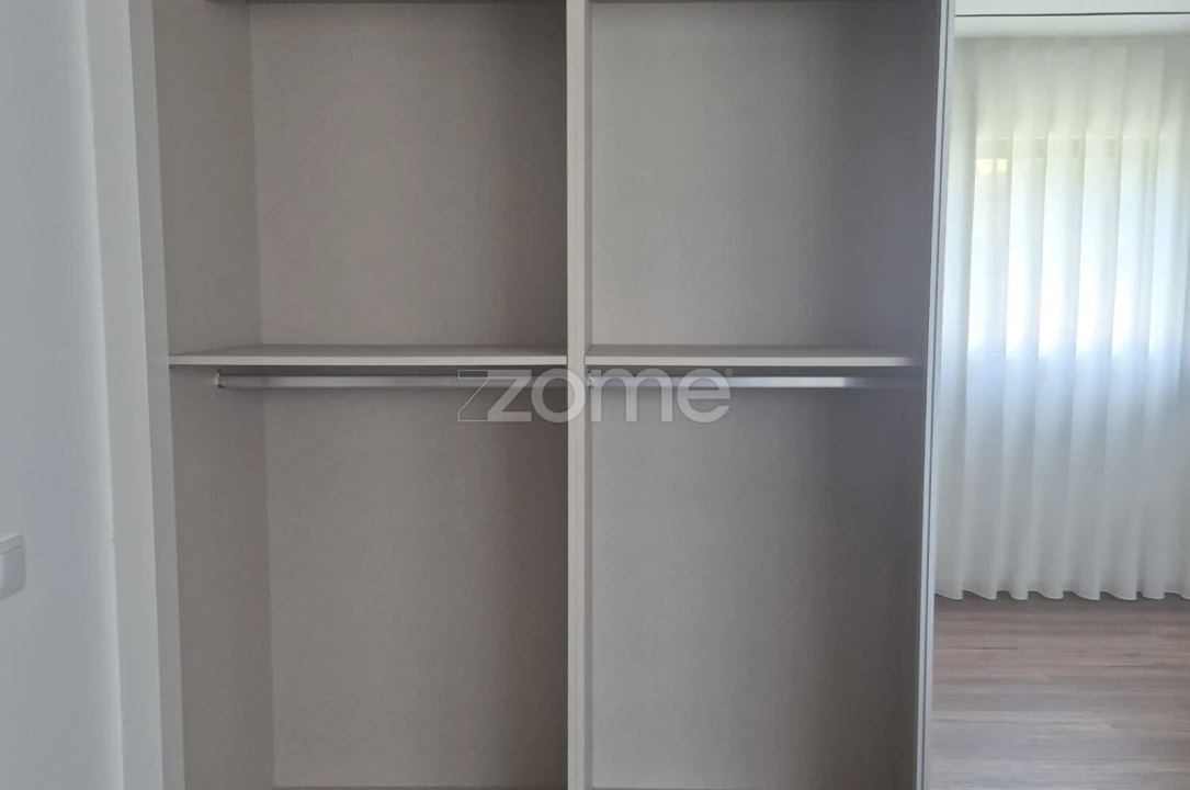 Moradia T3 para Venda em Lanhas Foto 38