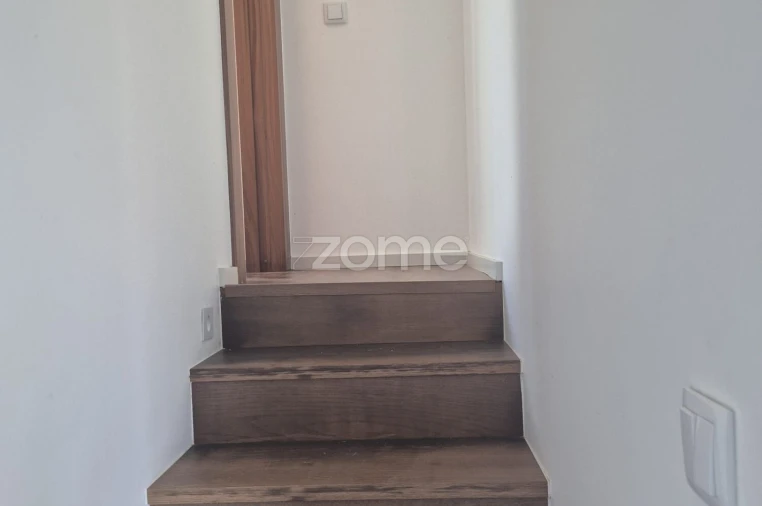 Moradia T3 para Venda em Lanhas Foto 42