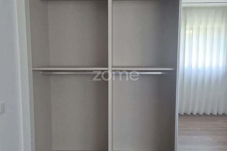 Moradia T3 para Venda em Lanhas Foto 38