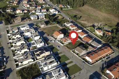 Terreno para Venda em Santa Maria da Feira, Travanca, Sanfins e Espargo