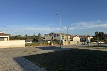Terreno para Venda em Santa Maria da Feira, Travanca, Sanfins e Espargo
