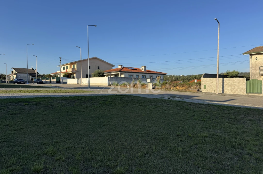 Terreno para Venda em Santa Maria da Feira, Travanca, Sanfins e Espargo Foto 4