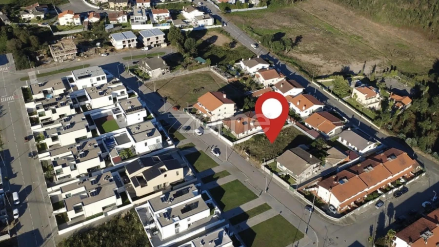 Terreno para Venda em Santa Maria da Feira, Travanca, Sanfins e Espargo