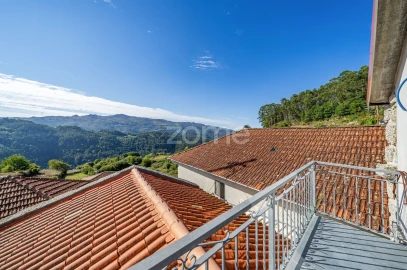 Moradia T1 para Venda em Cibões e Brufe