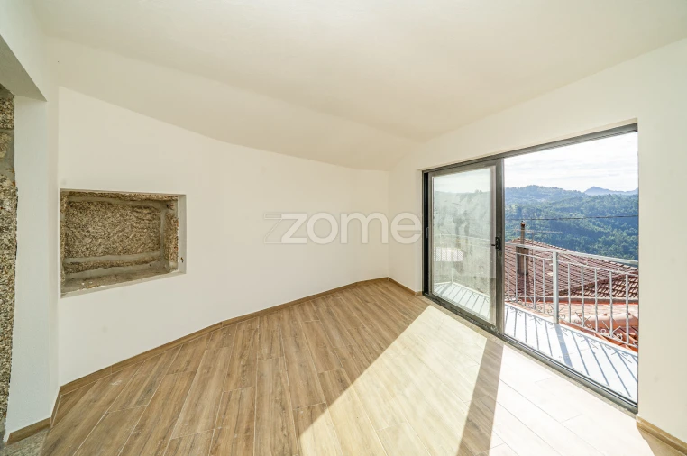 Moradia T1 para Venda em Cibões e Brufe Foto 22