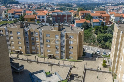 Apartamento T2 para Venda em Gondomar (São Cosme), Valbom e Jovim