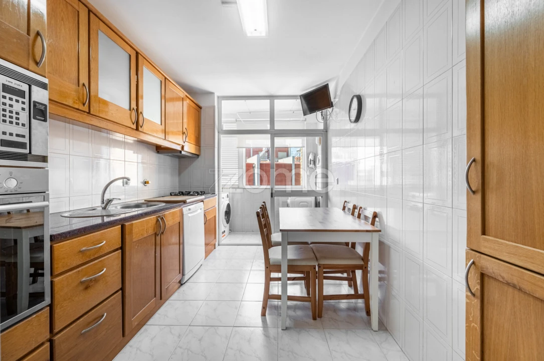 Apartamento T2 para Venda em Gondomar (São Cosme), Valbom e Jovim Foto 6