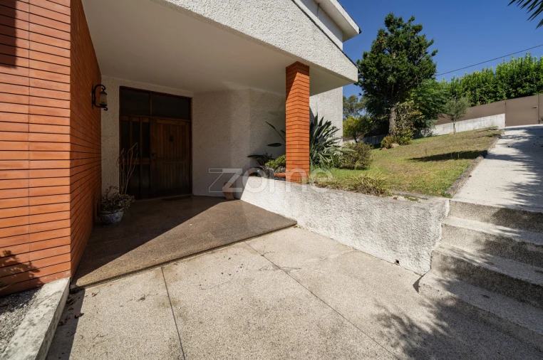 Moradia T4 para Venda em Ferreiros e Gondizalves Foto 7
