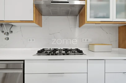 Apartamento T2 para Venda em Carnaxide e Queijas