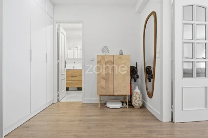 Apartamento T2 para Venda em Carnaxide e Queijas