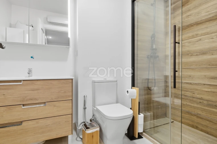 Apartamento T2 para Venda em Carnaxide e Queijas Foto 22