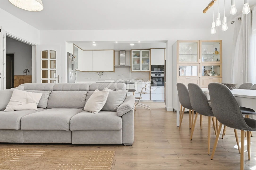 Apartamento T2 para Venda em Carnaxide e Queijas Foto 3