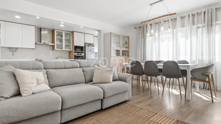 Apartamento T2 para Venda em Carnaxide e Queijas