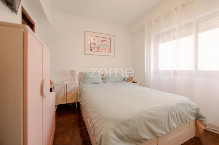 Apartamento T2 para Venda em Penha de França Foto 19