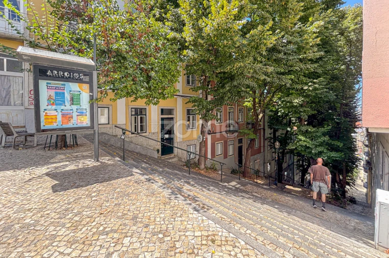 Apartamento T2 para Venda em Penha de França Foto 25