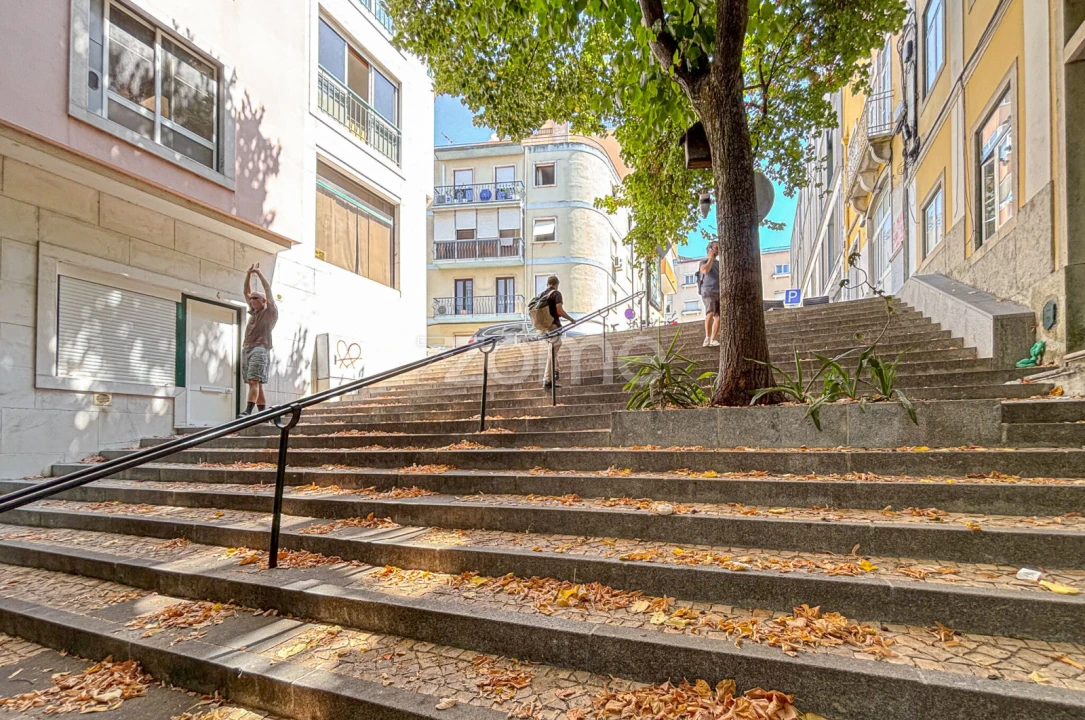 Apartamento T2 para Venda em Penha de França Foto 26