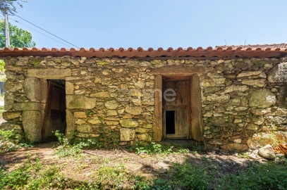 Moradia T1 para Venda em Labruja