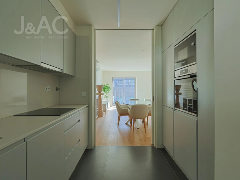 Apartamento T2 para Venda em Santo António Foto 9