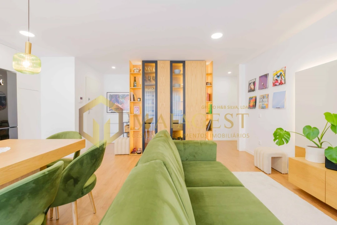 Apartamento T2 para Venda em Fânzeres e São Pedro da Cova Foto 19