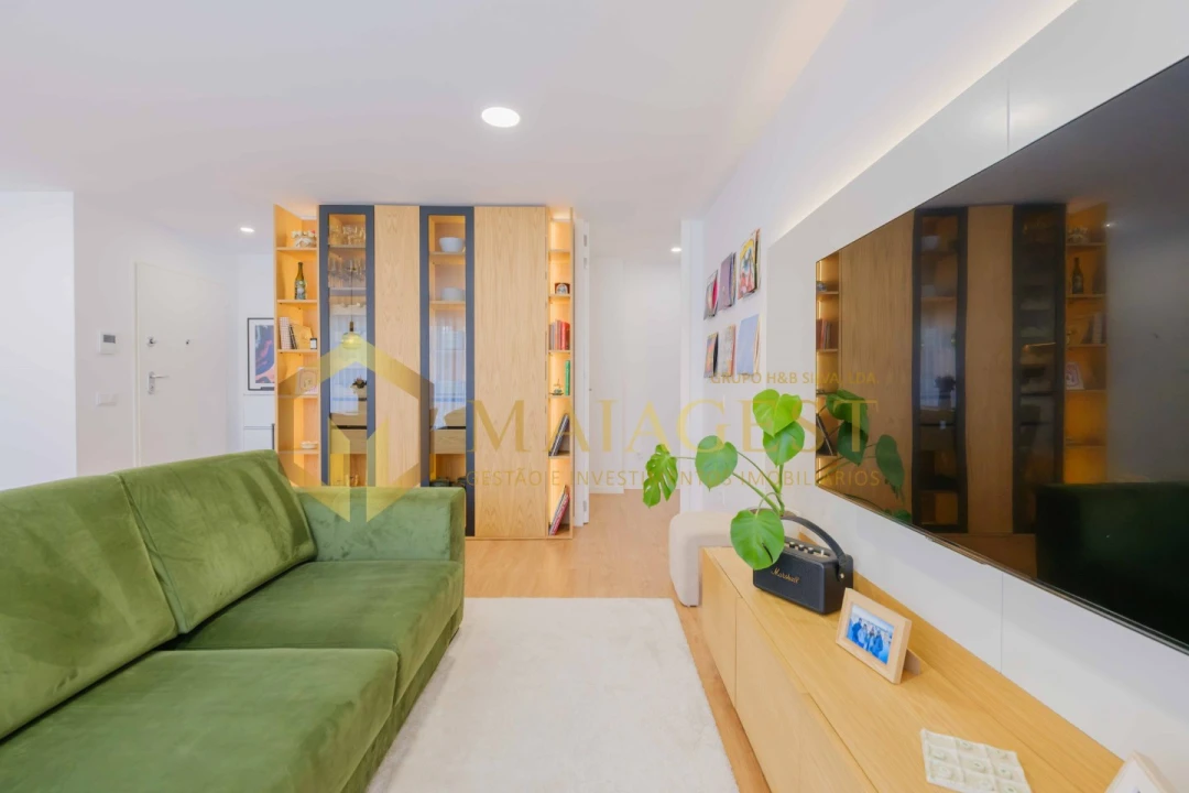 Apartamento T2 para Venda em Fânzeres e São Pedro da Cova Foto 22