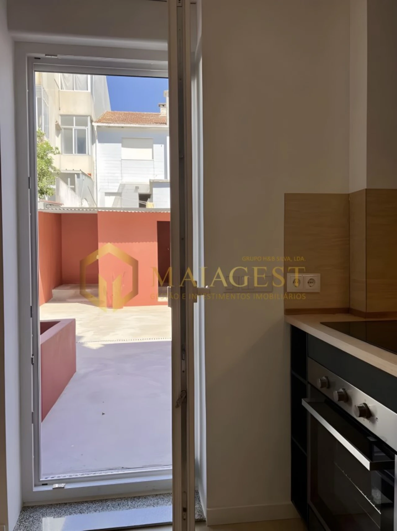 Apartamento T2 para Arrendamento em Campanhã Foto 11