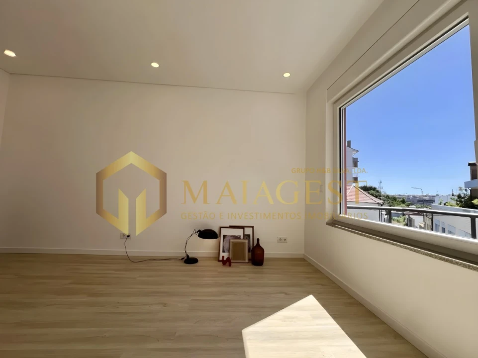 Apartamento T2 para Arrendamento em Campanhã Foto 15