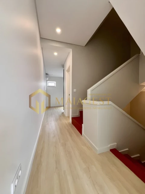 Apartamento T2 para Arrendamento em Campanhã