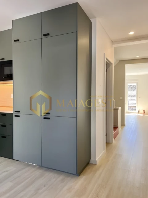 Apartamento T2 para Arrendamento em Campanhã