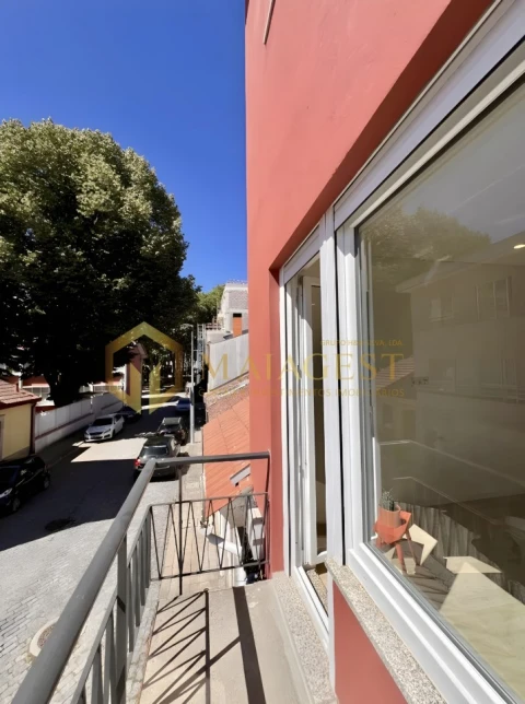 Apartamento T2 para Arrendamento em Campanhã