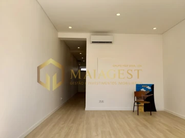 Apartamento T2 para Arrendamento em Campanhã