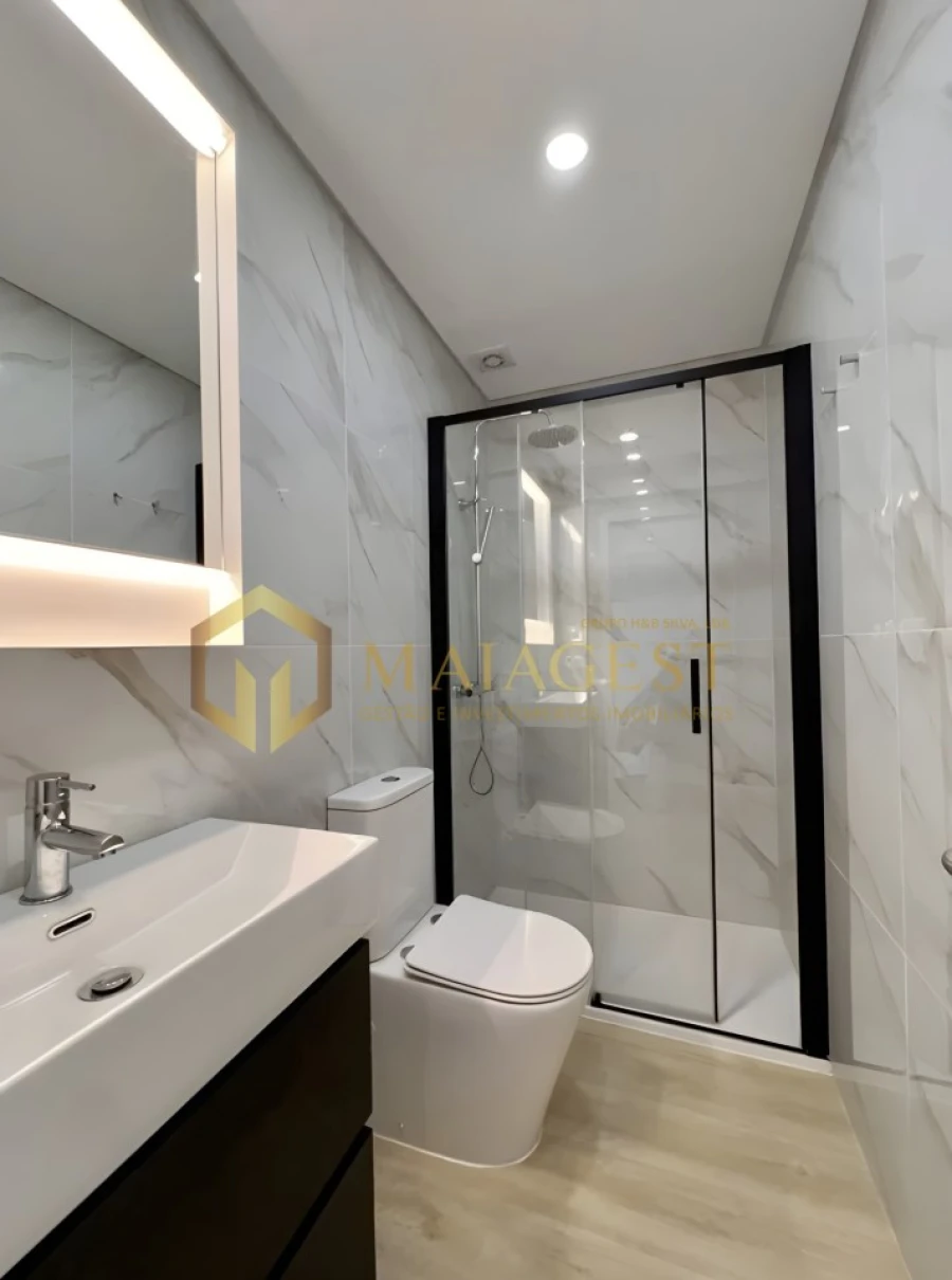 Apartamento T2 para Arrendamento em Campanhã Foto 20