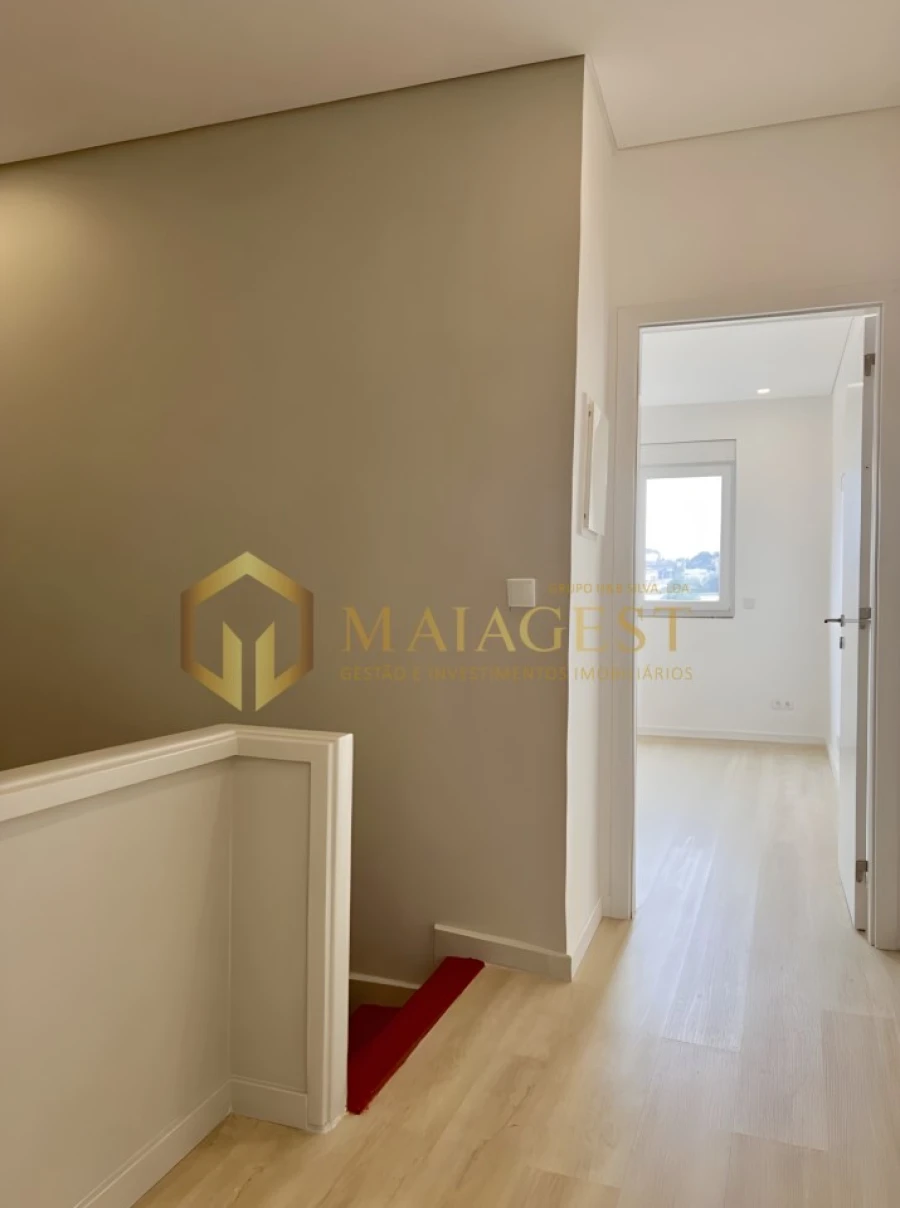 Apartamento T2 para Arrendamento em Campanhã Foto 22