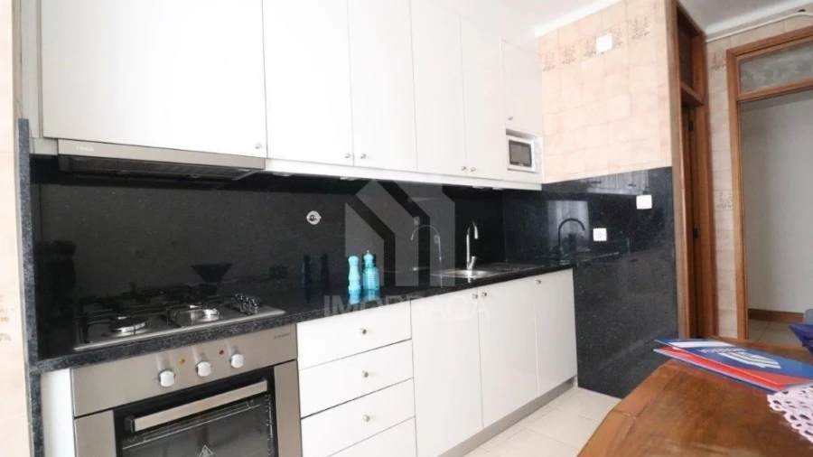 Apartamento T2 para Arrendamento em Braga (Maximinos, Sé e Cividade)