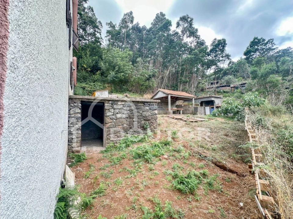 Moradia T2 para Venda em Camacha Foto 21