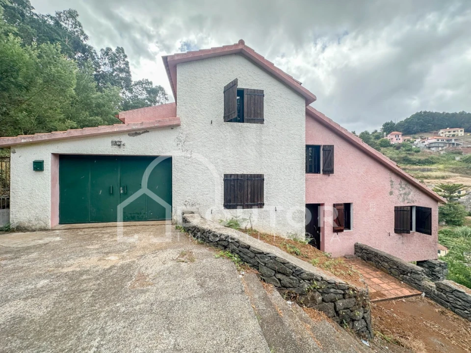 Moradia T2 para Venda em Camacha Foto 19