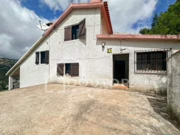Moradia T2 para Venda em Camacha