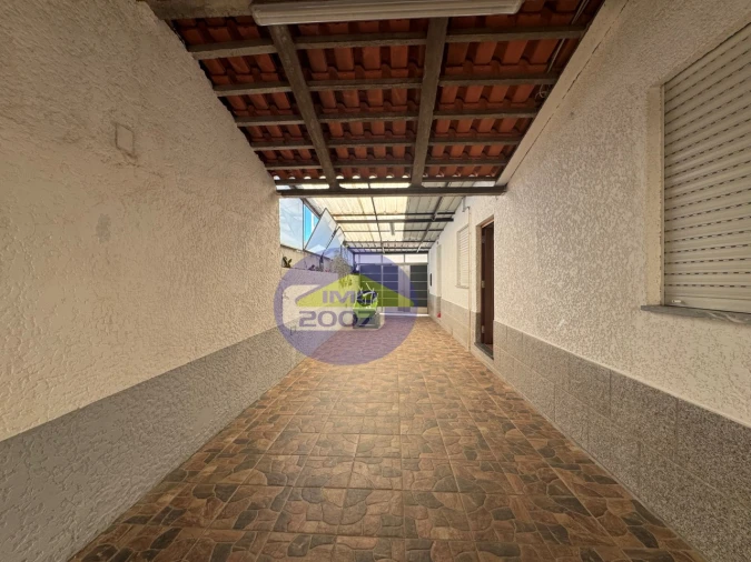 Moradia T3 para Venda em Grijó e Sermonde Foto 36