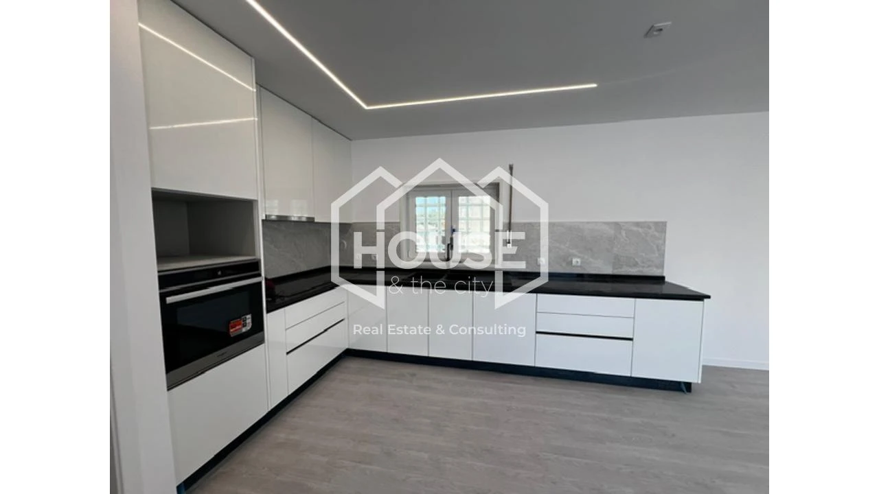 Moradia T3 para Venda em Santo Andre de Vagos Foto 2