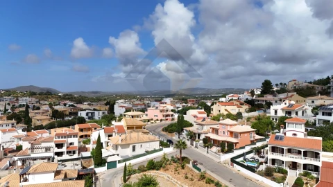 Moradia T3 para Venda em Loule (São Clemente)