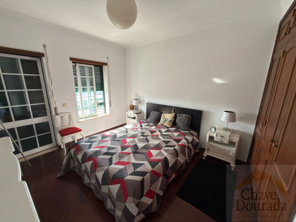 Apartamento T1 para Venda em Santa Clara e Castelo Viegas Foto 8
