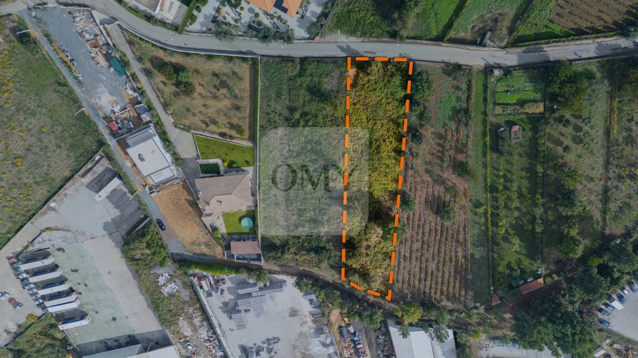 Terreno para Venda em Constantim e Vale de Nogueiras Foto 23