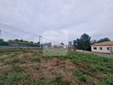 Terreno para Venda em Folhadela
