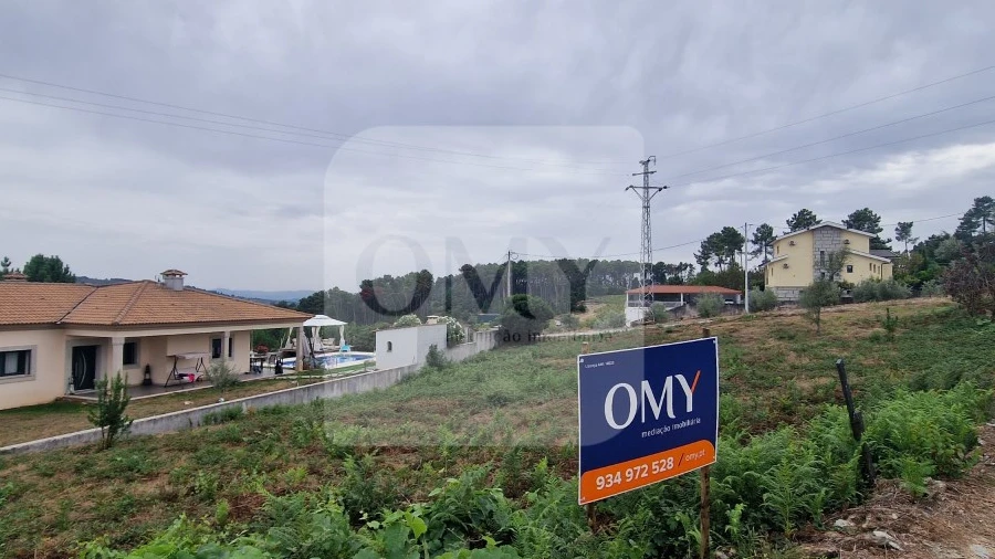 Terreno para Venda em Folhadela